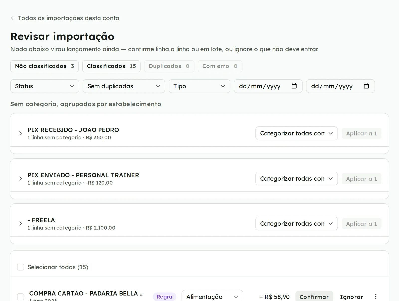 Tela Revisar importação com as abas de status, os filtros e linhas sem categoria agrupadas por estabelecimento